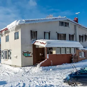 Hostel Side 6, Niseko